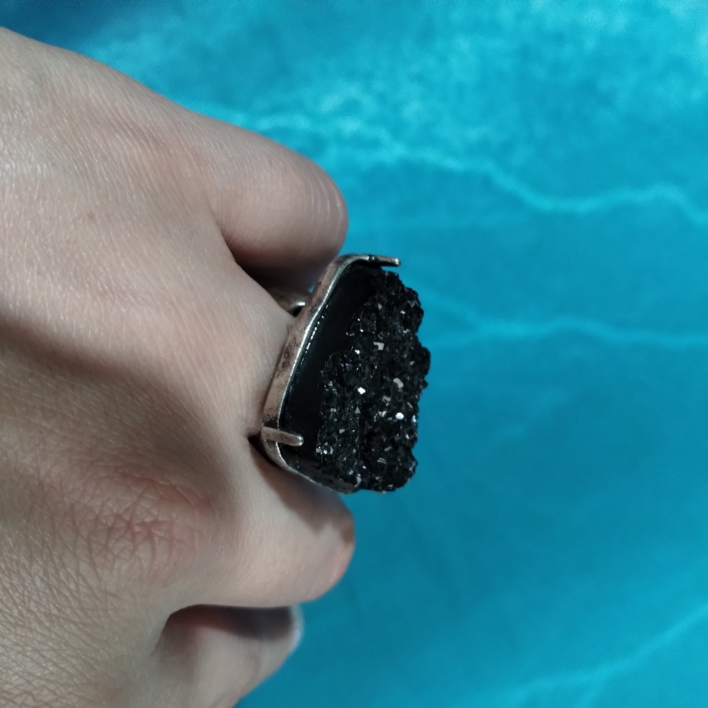 Big Drusy Ring - Picture 6 of 6